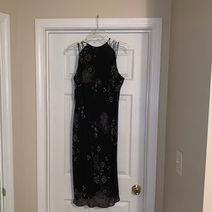 Super cute black dress